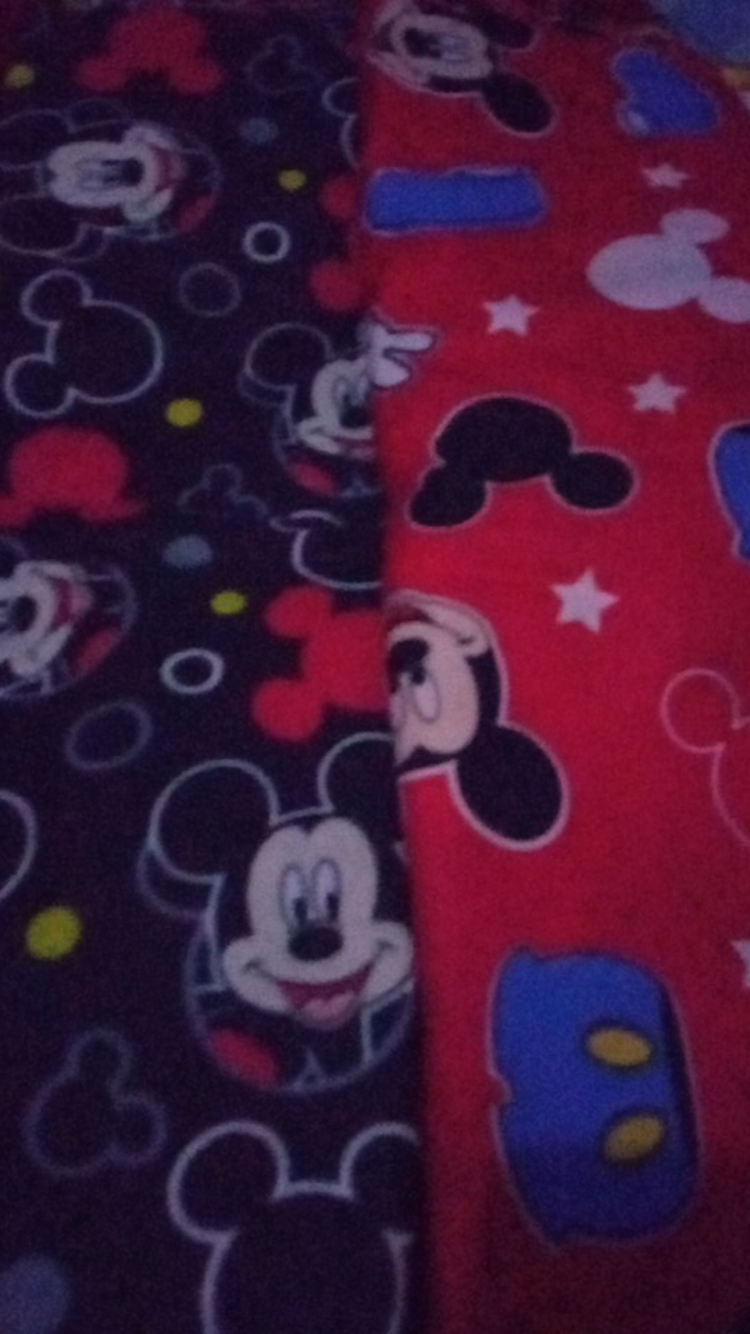 Bahan Sprei Meteran Katun Micro Motif Mickey Mouse (per 0.5m)