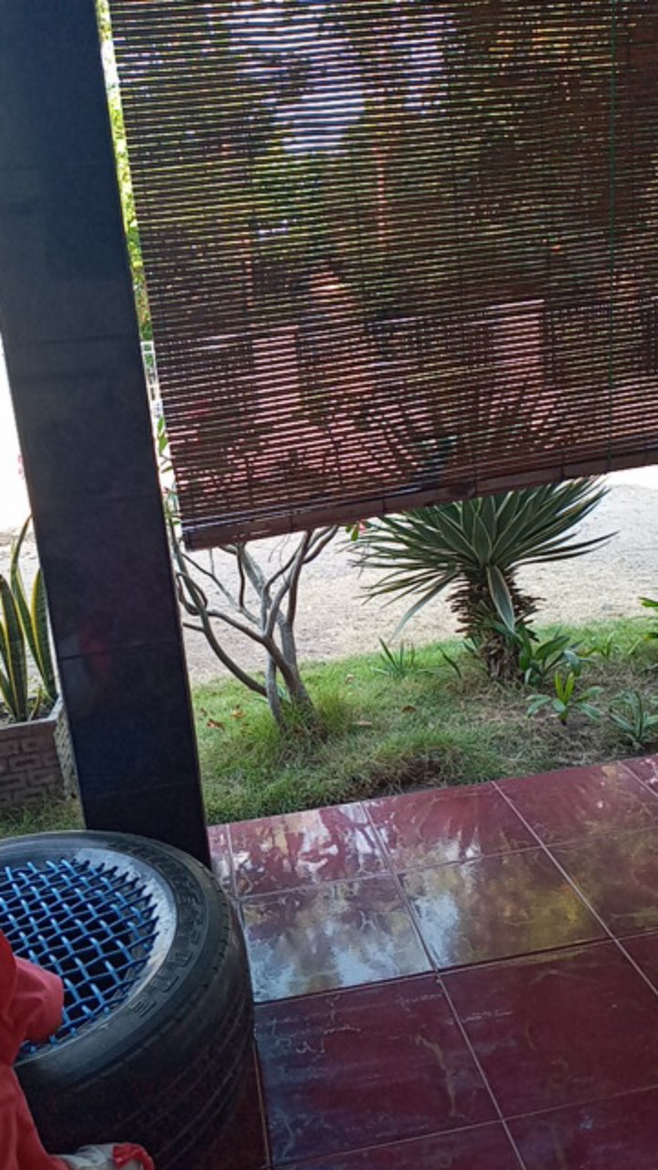 Stand Gelas Set + Teko