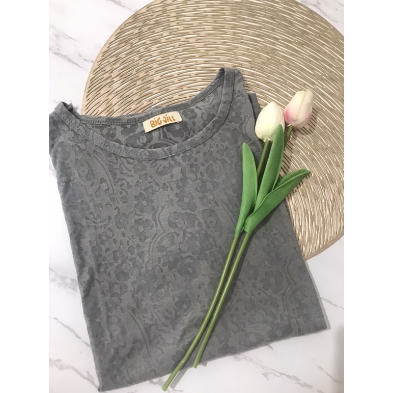 Preloved kaos Bigjill