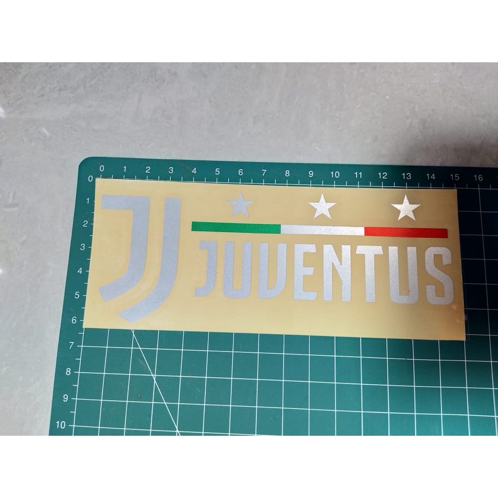 Cutting Stiker Juventus 3 Stars Flag Variasi Motor Mobil