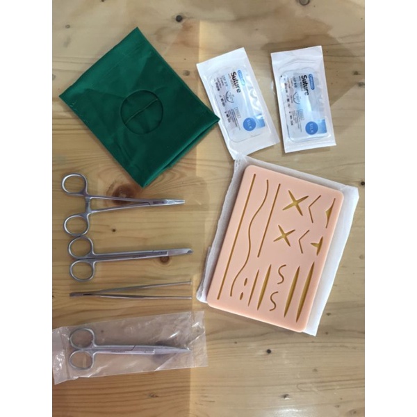 SutureKit/HectingSet/HectingPad/AlatJahit