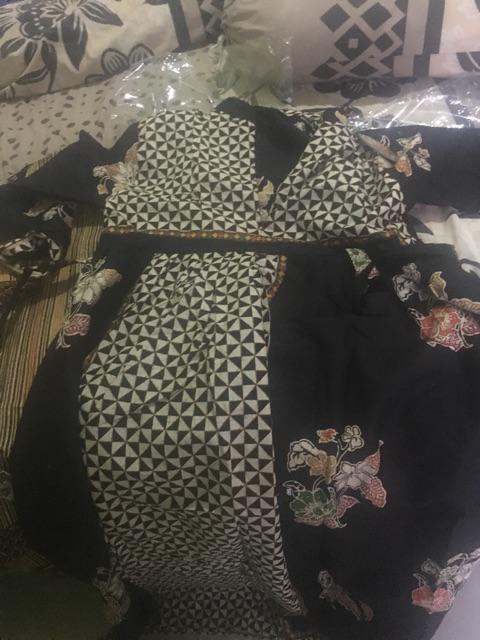 Gamis Batika Kembang Ceplok Batik Sogan Muslim Pesta