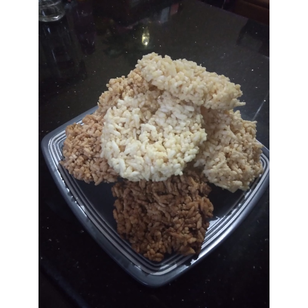 

Rangginang asli Kuningan