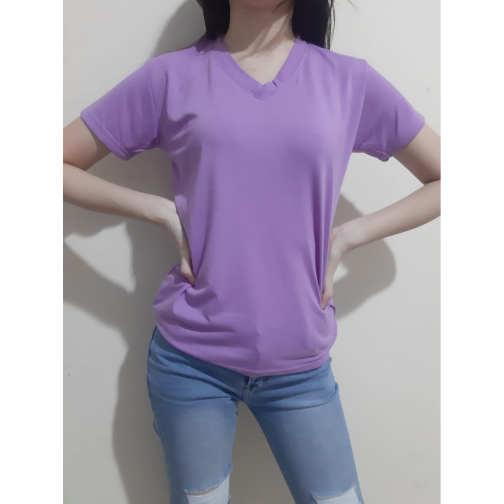 kaos v-neck cewek