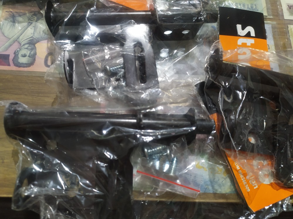 Grendel Slot Pintu Jendela Overfall Gudang Uk. 6 Stamco