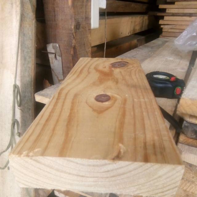 Papan tebal jati Belanda