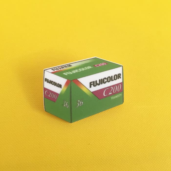 pin fuji c200