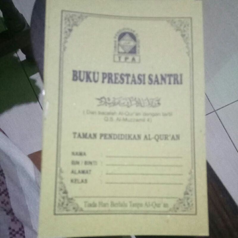 

Buku Prestasi Santri