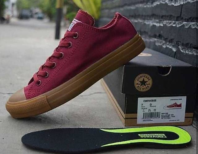 Sepatu Converse CT BNIB GUM Merah Maron Sneakers Import Vietnam Pria Wanita Murah