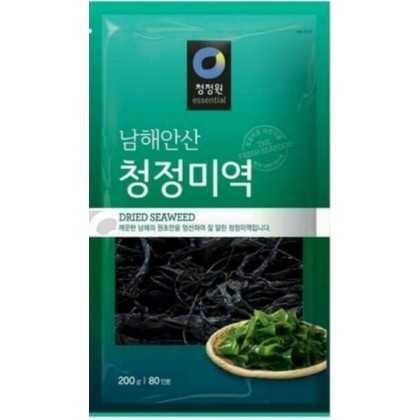 

Daesang chung jung one miyeok, dried seaweed, rumput laut kering untuk membuat sup miyeokkuk