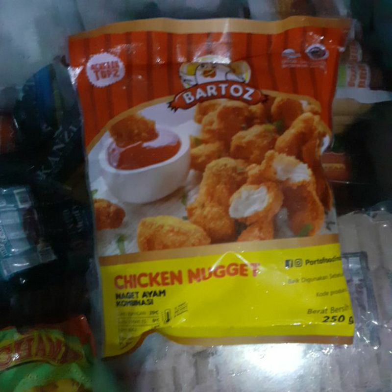 

PROMO Bartos Chicken Nuget Ayam 250 gr