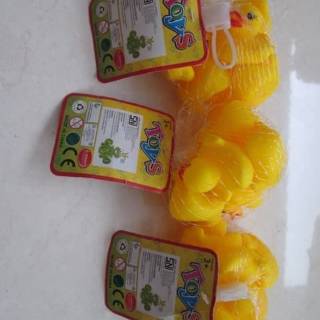  Mainan  anak  1pack isi 6pcs edukasi  anak  bebek untuk  mandi 