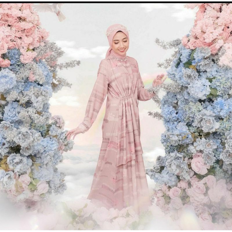Lotus dress by Vanilla hijab