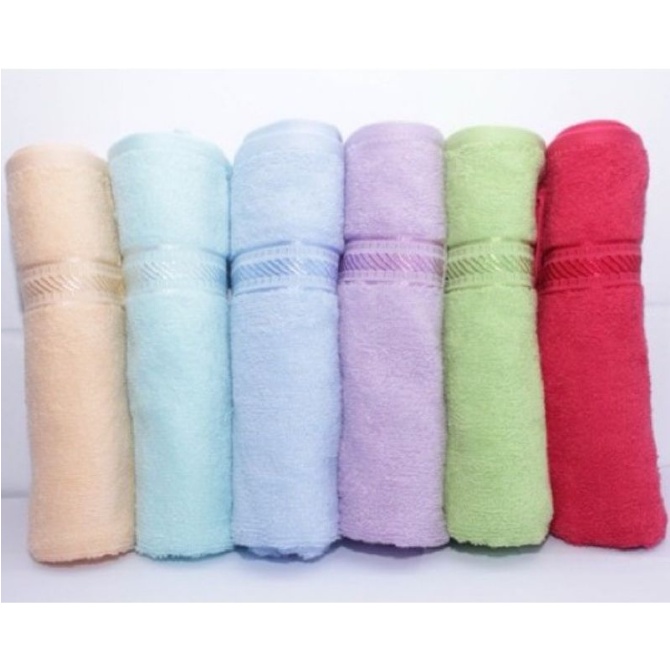 Handuk Merah Putih Kecil / Sport / Olahraga / Wajah / Senam / Lap Ukuran 30x70 Cm