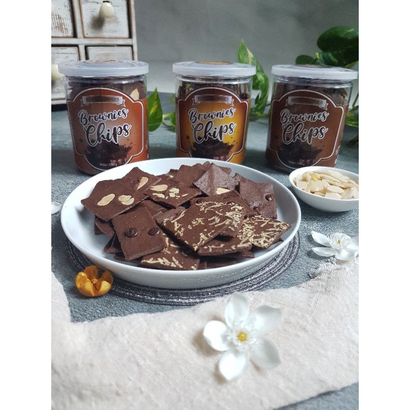 

Kripik Brownies MMA Kemasan Tabung