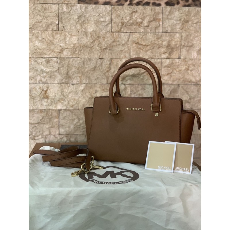 (SOLD) Preloved Michael Kors Selma Brown