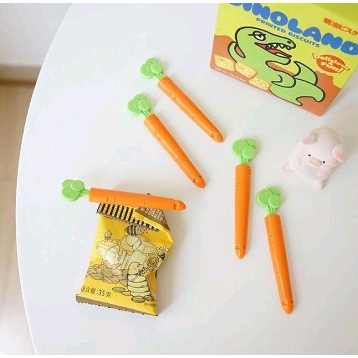 Set Isi 5 Klip Penjepit Makanan Bentuk Wortel Carrot Isi 5 - Klip Penjepit Makanan - Klip Sealing Snack Sealer Segel - Alat Penjepit Plastik Makanan