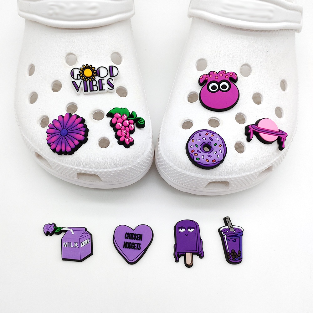 Charms Dan Gelang Desain crocs jibbitz Bahan PVC Untuk Hadiah Natal
