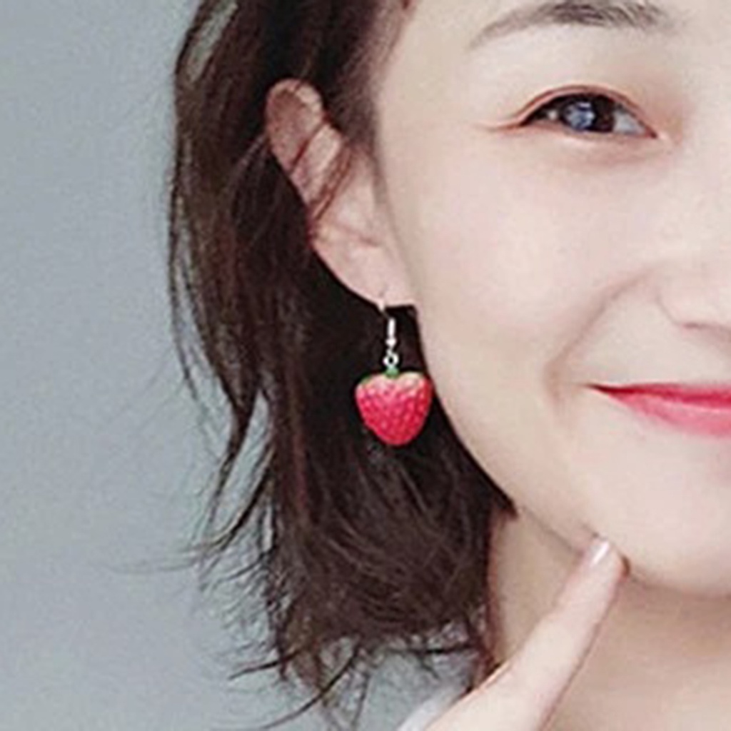 Hu Hu Hu Hu Hu Alat Bantu Pasang Kacamata♡ 1 Pasang Anting Kait Menjuntai Desain Buah Strawberry Warna Merah