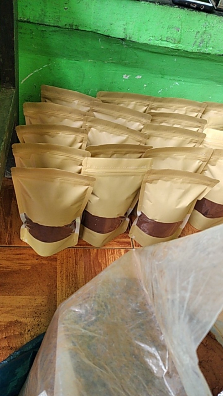 Standing Pouch Kombinasi Window Hitam Putih Kpack 250gr Gula Pasir 13x21