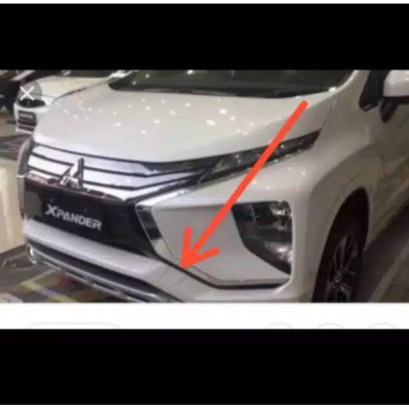 TUTUP TOWING MITSUBISHI XPANDER BAGIAN DEPAN