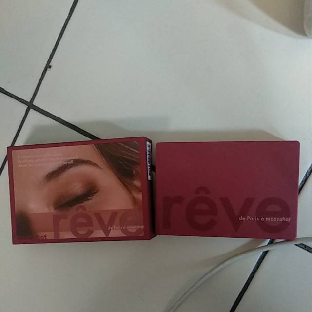 MOONSHOT rêve de Paris eyeshadow palette