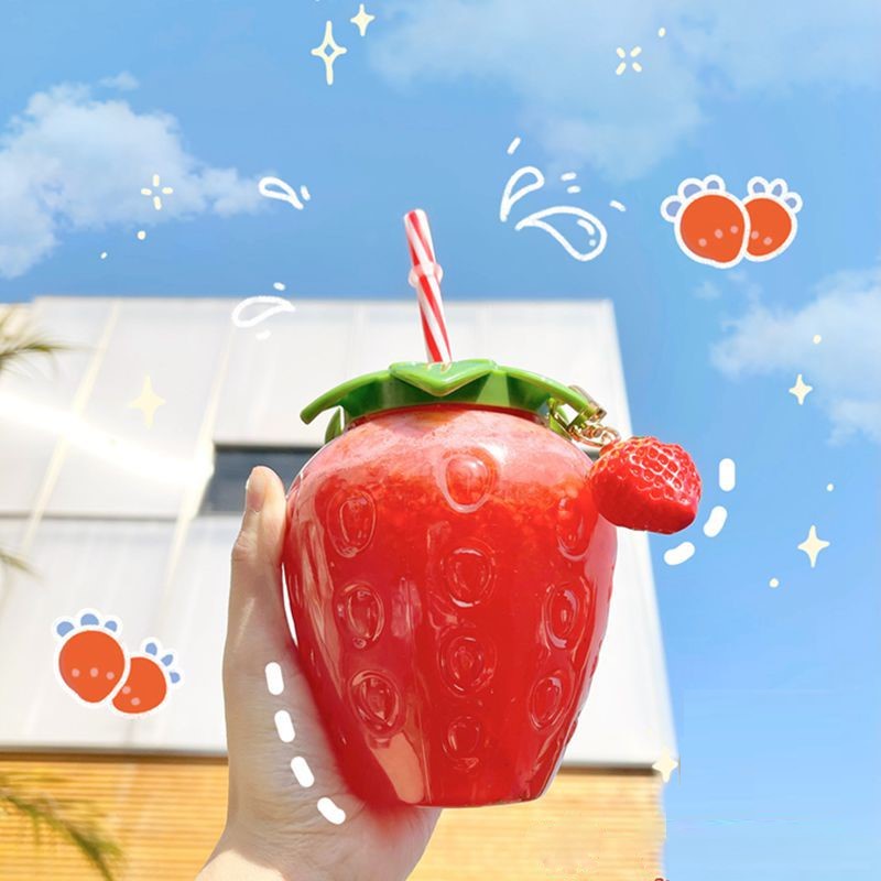 500ml strawberry straw cup plastic cup cute female handy milk tea cup portable water cup OW