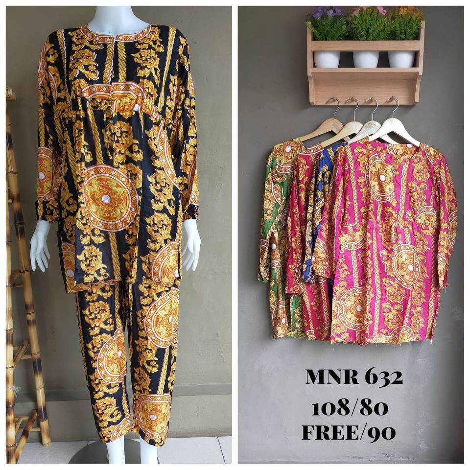 One Set Setelan Baju tidur long tunik