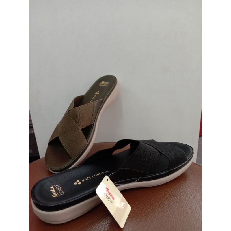 Sandal Bata wanita, model sorong dan tali