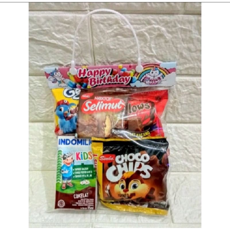 

Snack Ulang Tahun Anak