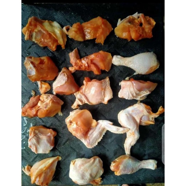 

ayam 1, 1 kg marinasi 10 potong bahan friedchiken