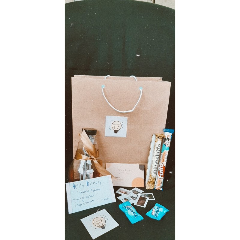 

PHOTO IN BOHLAM / SPECIAL GIFT