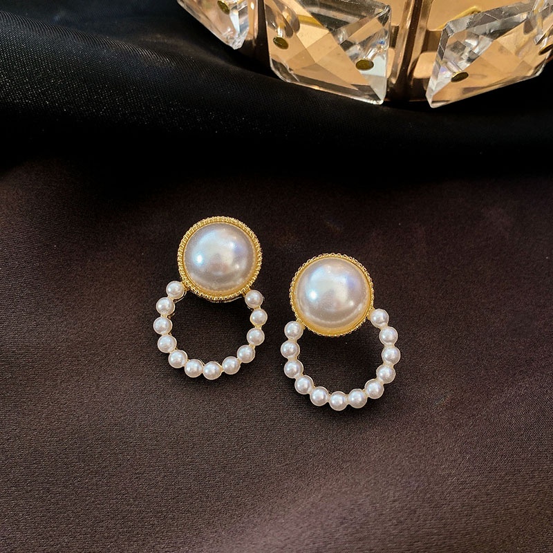 Anting Stud Panjang Hias Mutiara Berlian Gaya Vintage Untuk Wanita