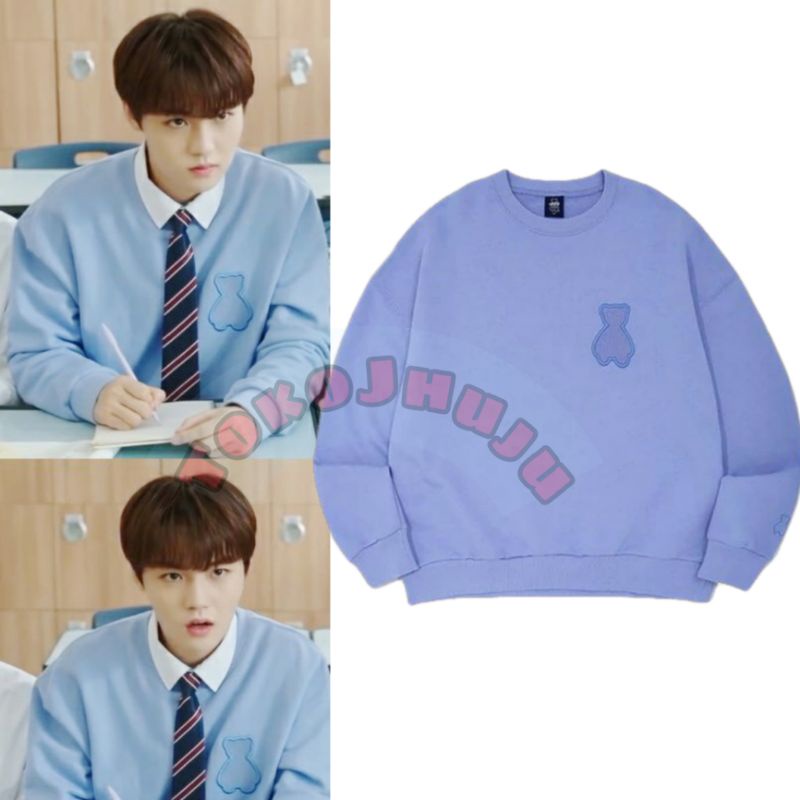 Basic Sweater Treasure Doyoung Logo Beruang Biru