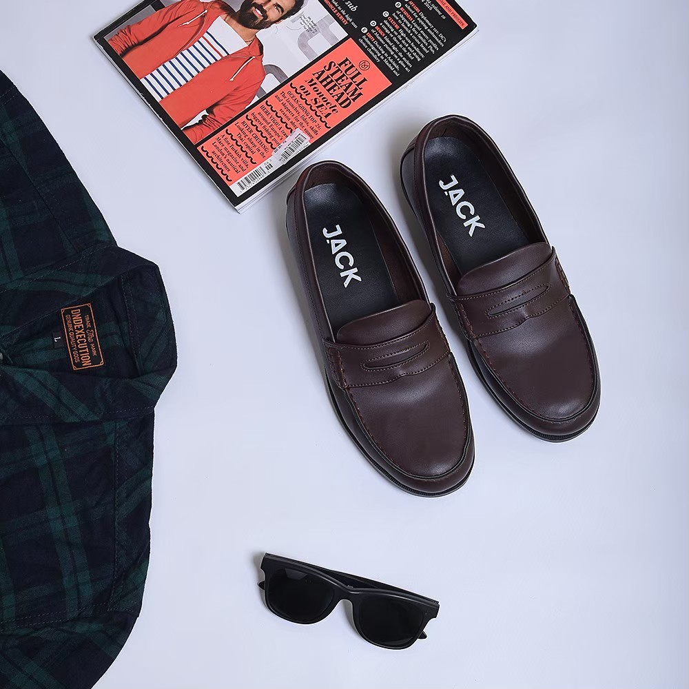 Sepatu Loafers Pria Kasual Klasik Kuliah Kerja Santai - Loafer