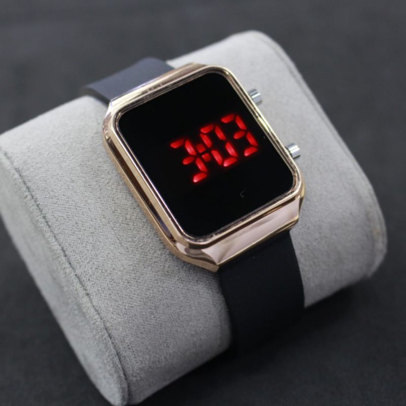 Jam tangan LED Digital wanita NEW / jam LED Digital / jam LED watch Digital Rubber