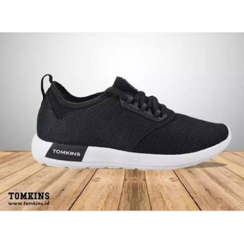 Sepatu Tomkins PEPPERMINT untuk wanita