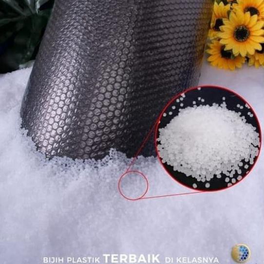 

Bubble Wrap Putih Dan Hitam 50Cm.X 125M - Putih The.Sassy