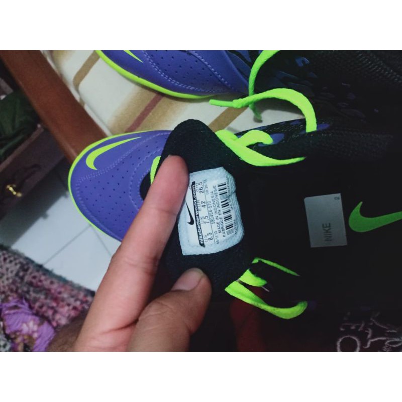 Sepatu Futsal Nike Elastico Pro II IC original