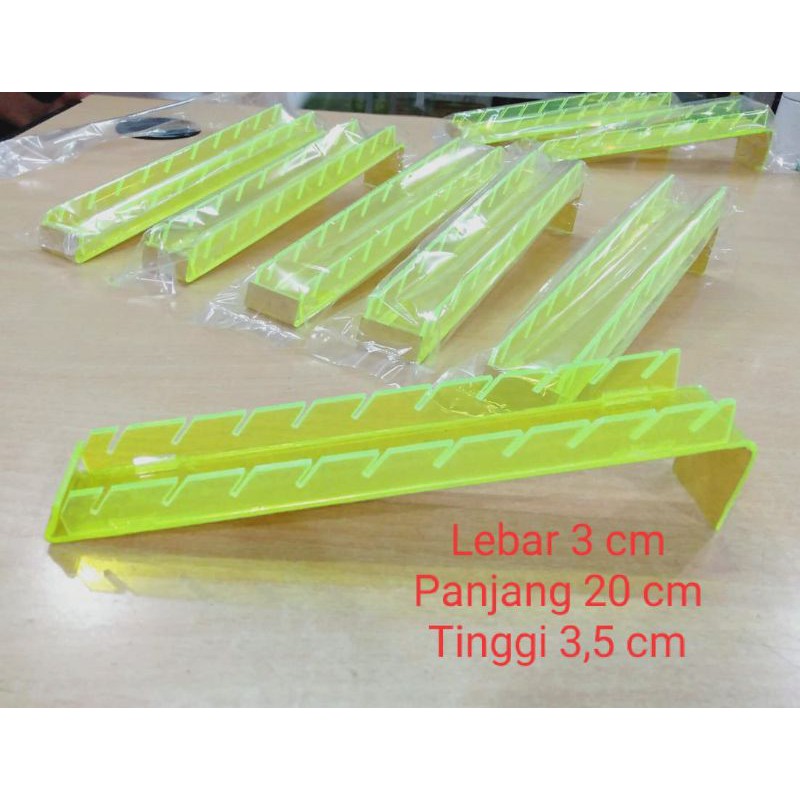 

dudukan voucher data lebar 3 cm x 20 cm 10 tingkat stabilo