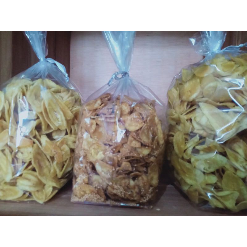 

MAKANAN RINGAN/CEMILAN/CAMILAN/KERIPIK/KRIPIK/KERIPIK PISANG MANIS DAN GURIH