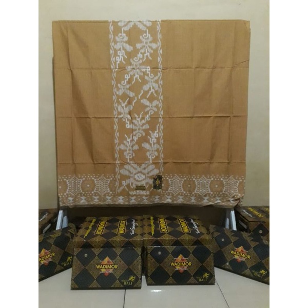 sarung wadimor Bali 555