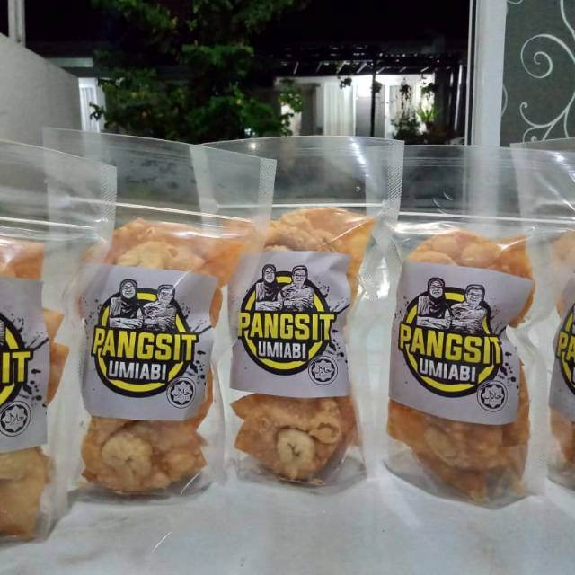 

pangsit goreng ayam kemasan pouch isi 9