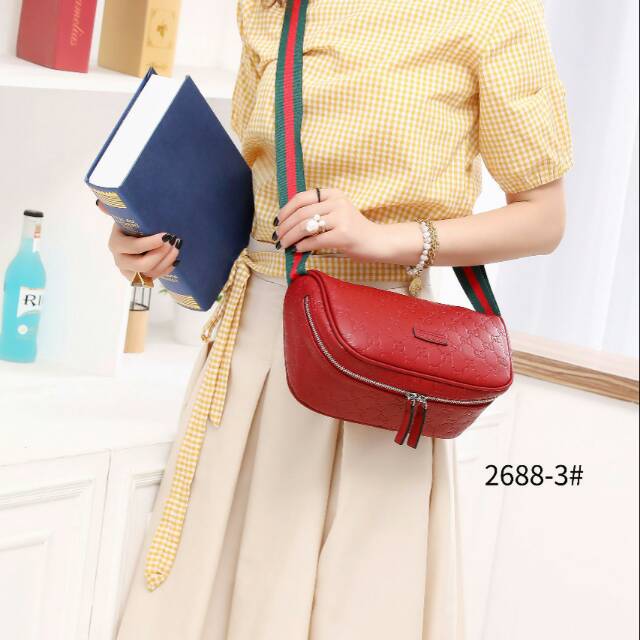 Tas Wanita Tas GUCCI Pouch Bag seri 2688-3