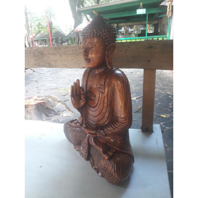 

patungbudhaukirantanganbahankayusuarwarnanatural.