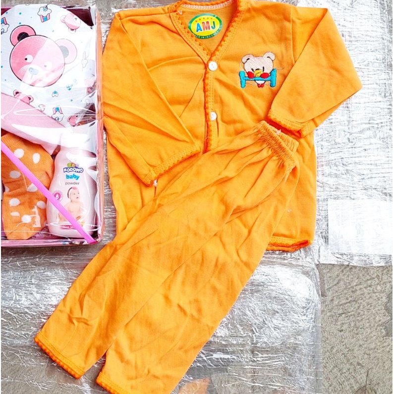 Hampers perlengkapan Bayi baru lahir Baby Gift Set Kado Bayi Baby Care Set Minyak telon Baju bedak Shampoo