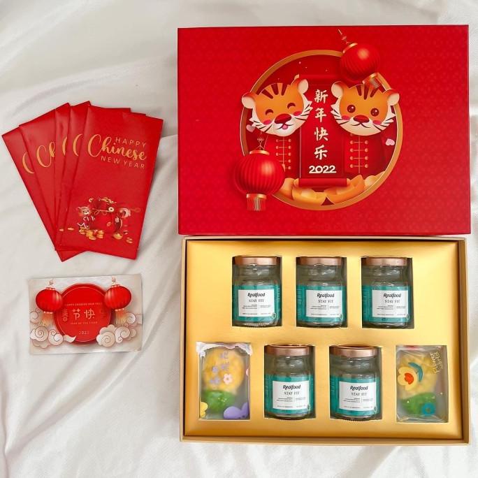 

Aska_Khalia Realfood Hampers Cny / Imlek Isi Realfood(Minuman Sarang Burung Walet) - Nastar+Forever