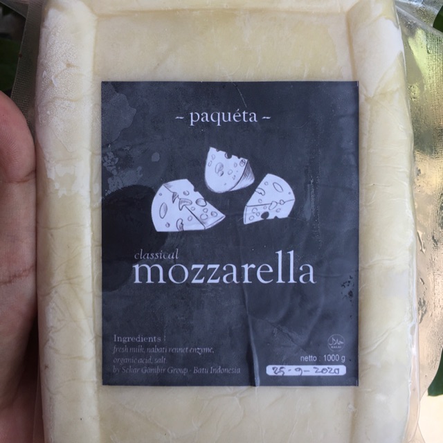 

Keju mozzarella 1 kg