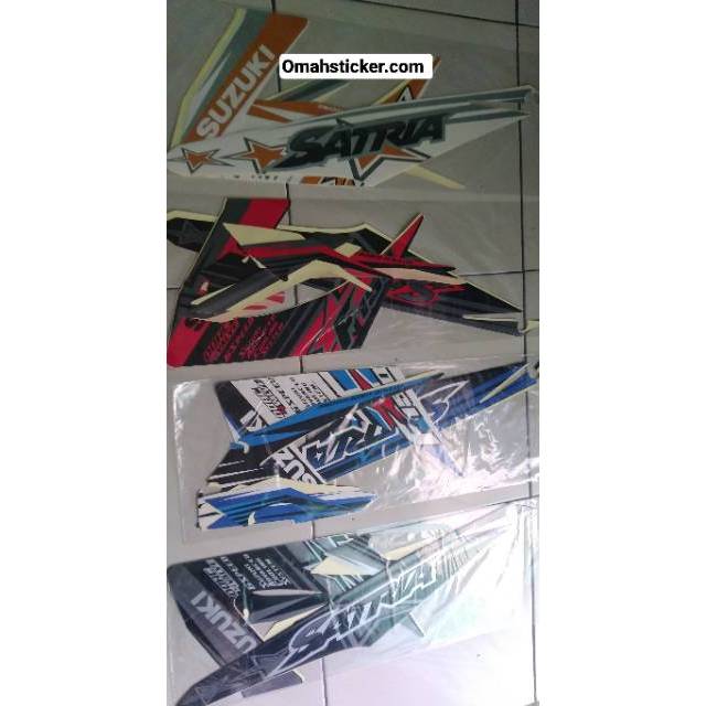 Striping lis satria FU 2013-14