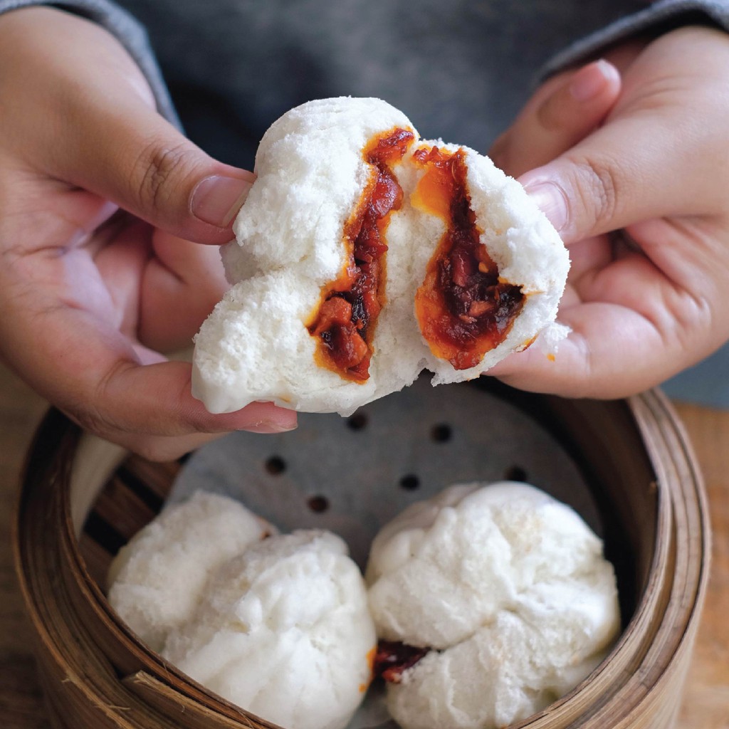 

Dimsum Frozen Eastern - Bakpao Ayam (Frozen Dim Sum isi 6pcs)